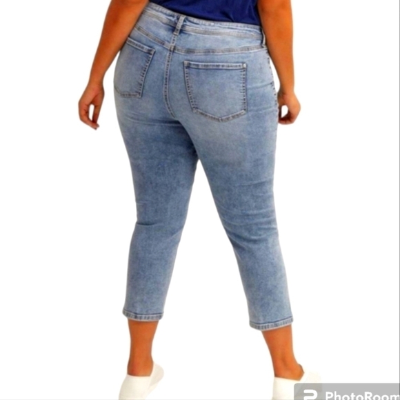 D/C jeans Penningtons acid wash notched hem ankle jeans - Picture 9 of 10